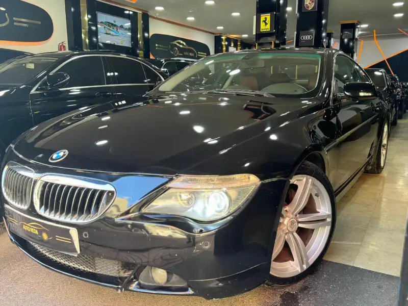 images-essence-boite-automatique-28-cv-2004-voiture-occasion-bmw-serie645-120000km-05871