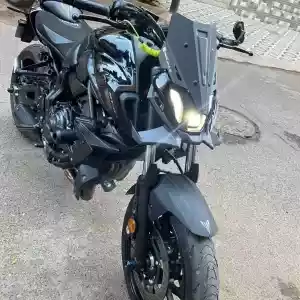 images-moto-yamaha-mt07-06365