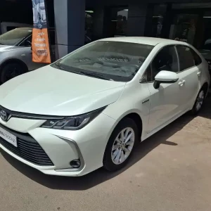 images-toyota-corolla-07066