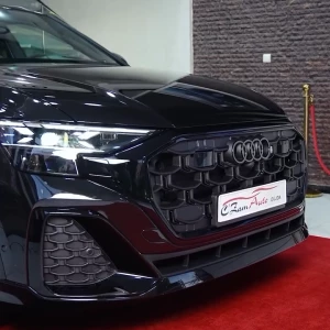 video-audi-q8-07275