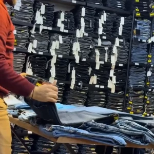 video-jeans-07307