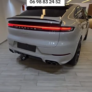 video-porsche-cayenne-07347