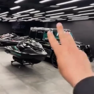 video-mercedes-classe-g-jetski-07499