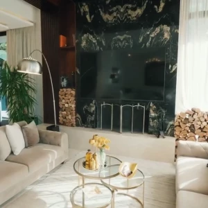 video-immobilier-villas-a-vendre-07858