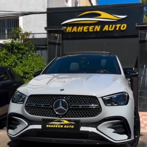 video-mercedes-gle-07916