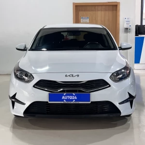 images-kia-ceed-voitures-doccasion-08250