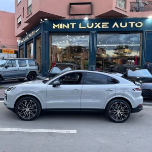 images-porsche-cayenne-08252