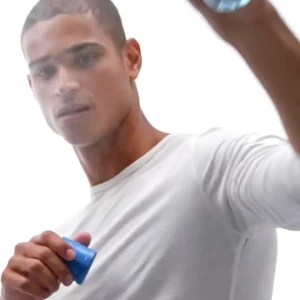 video-calvin-klein-mode-parfums-10575