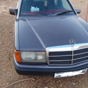 images-mercedes-benz-voitures-doccasion-mercedes-190-10763