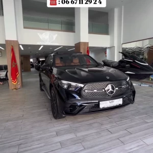 video-voitures-mercedes-glc-300-de-10920
